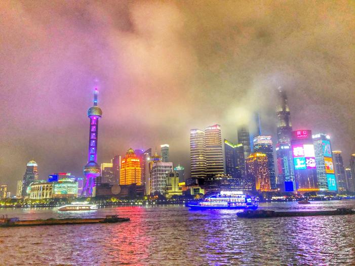 Night sky in Shanghai. Things to do in Shanghai with toddlers